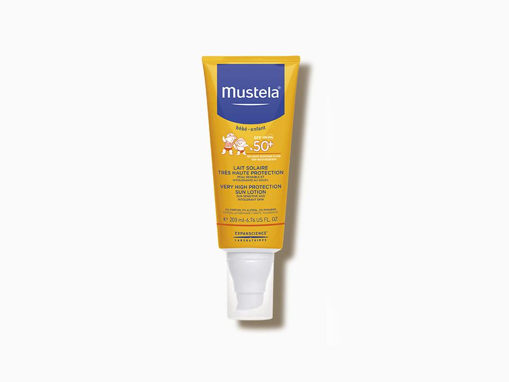 Солнцезащитное молочко с очень высокой степенью защиты SPF 50+