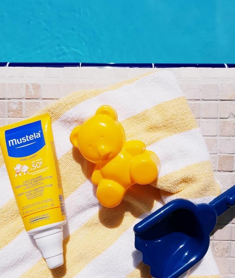 Солнцезащитное молочко с очень высокой степенью защиты SPF 50+